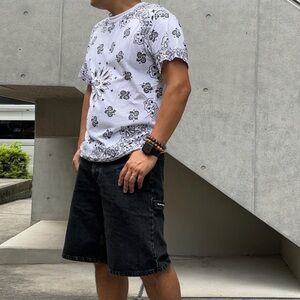 Supreme x Hanes Bandana Tagless Tees ) 'White' black